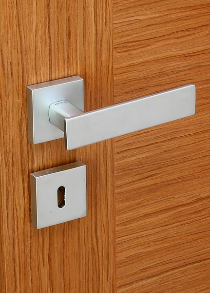 Agueda QR - rozetové kování do dveří - Ráj kování Agueda QR - rozetové kování do dveří - Ráj kování